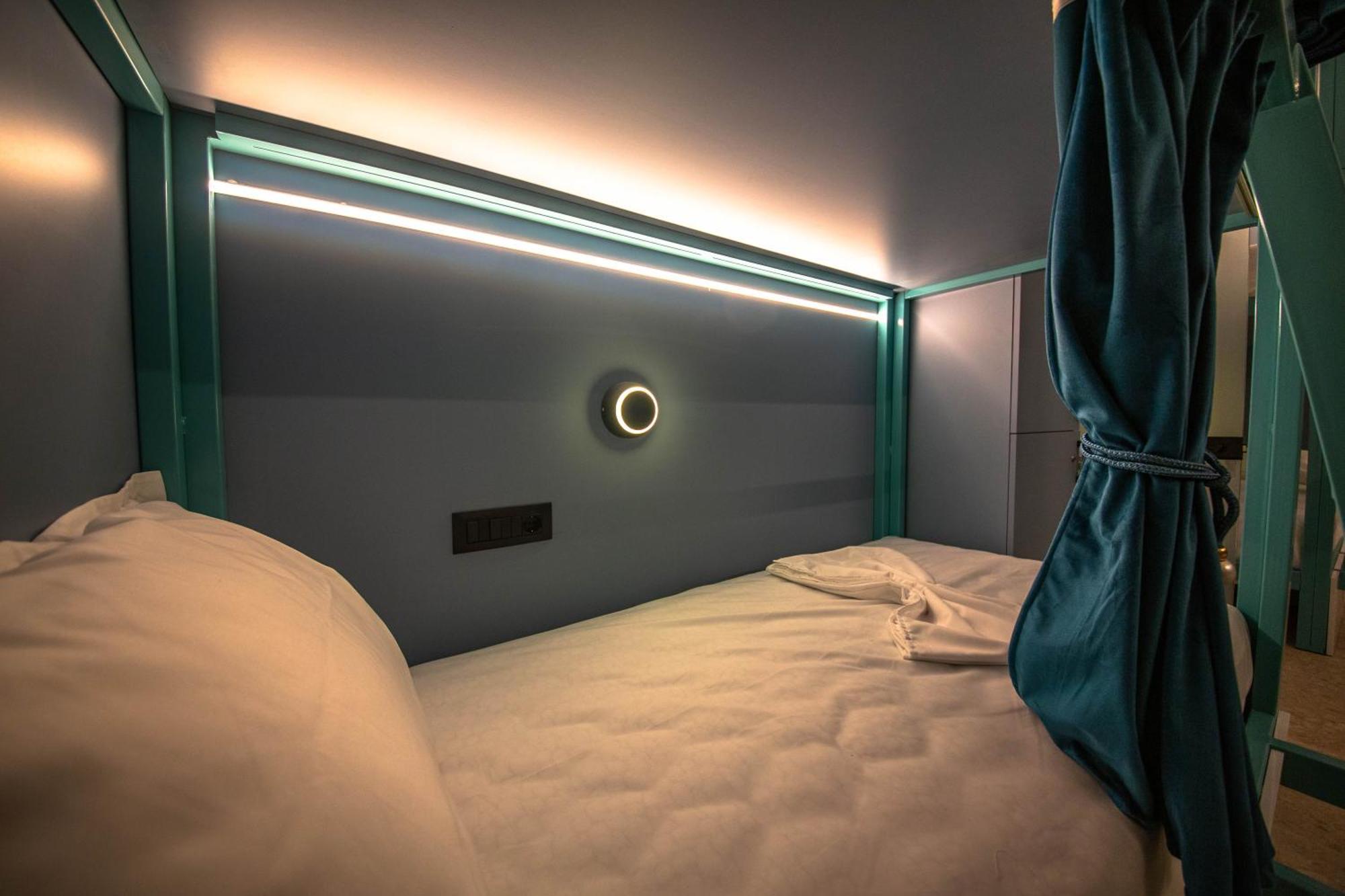 Vega 43 Hostel Саранда Экстерьер фото